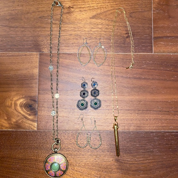 Lucky Brand and Stella & Dot Jewelry Bundle - Picture 2 of 9